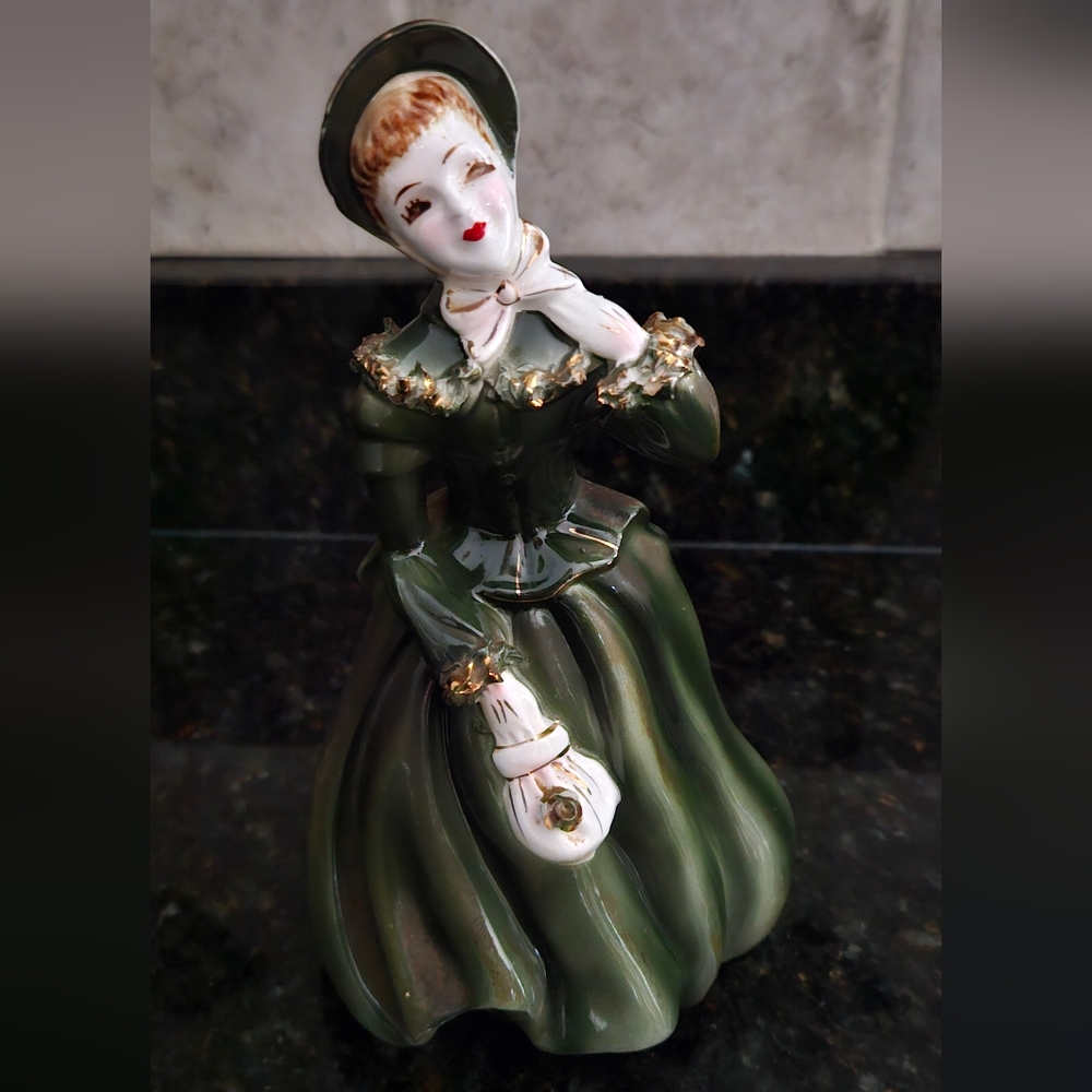 NAPCO CERAMIC LADY PLANTER - A1744 c - Vintage Statue